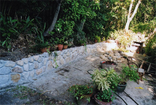 Inness Green Landscaping rock wall